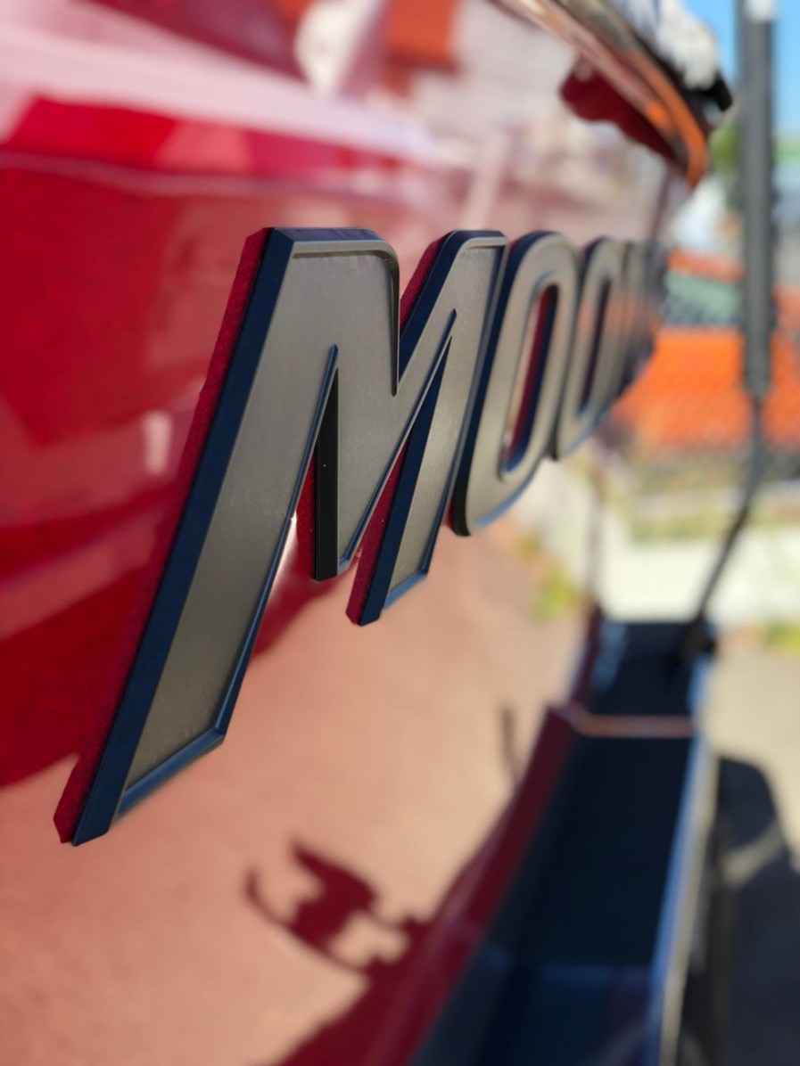 Parts Moomba Decals & Emblems | Moomba Pro Black & Gun Metal Chromax (Hull Decal)